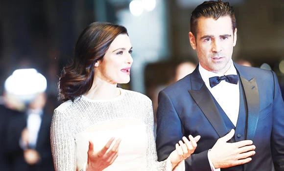 Colin Farrell happy to be single