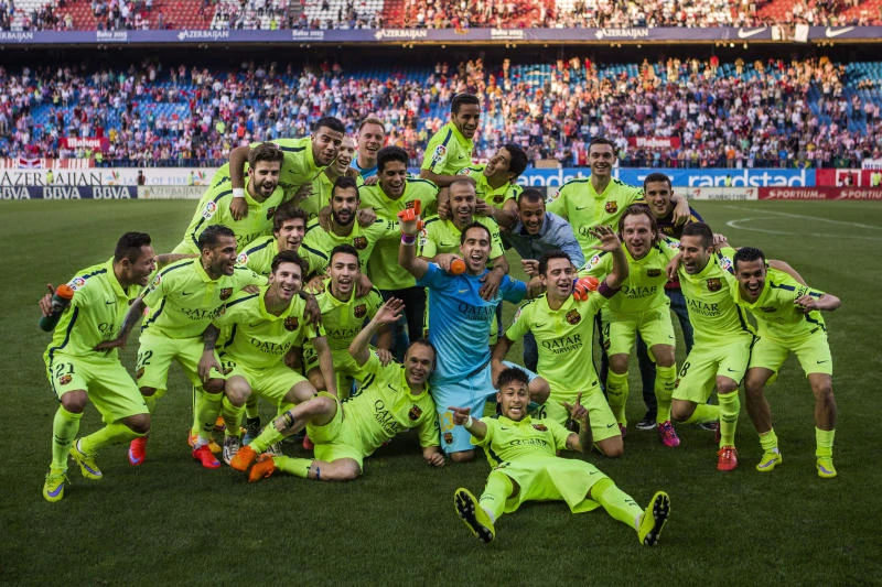 Barcelona lifts La Liga trophy, PSG and Benfica also seal titles