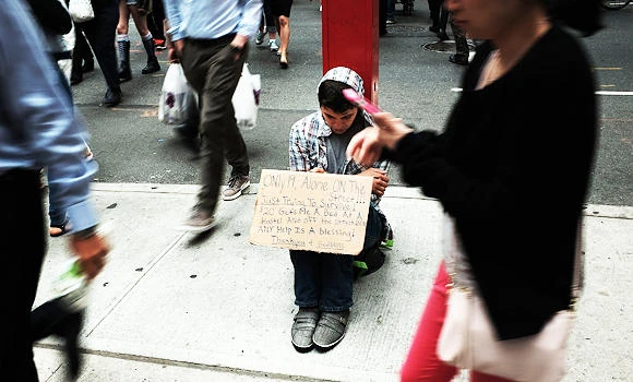Record gap between rich and poor: OECD