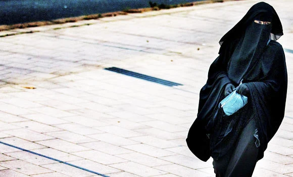 Dutch Cabinet backs ‘partial’ burqa ban
