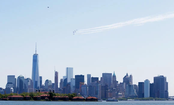 New York celebrates opening of World Trade Center deck
