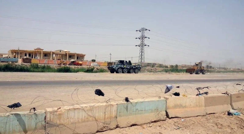 Iraqi forces retake territory from IS