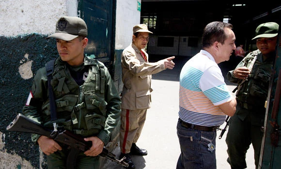 Venezuelan opposition leader starts hunger strike