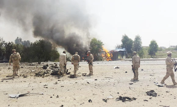 8 blasts rock Iraq province