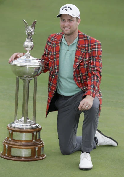 Kirk seals Colonial triumph with clutch final par