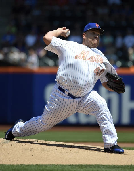 Colon gets 7th win, 2nd hit to lead Mets over Phillies 6-3