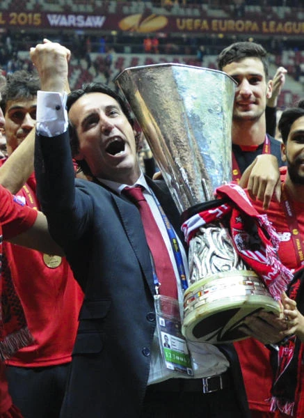 Sevilla retains Europa League