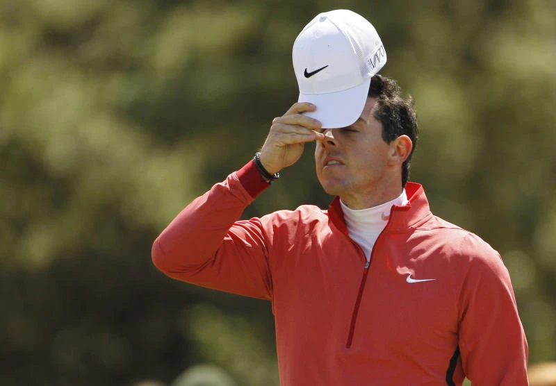 Another missed cut stares McIlroy in the face after a fat 80
