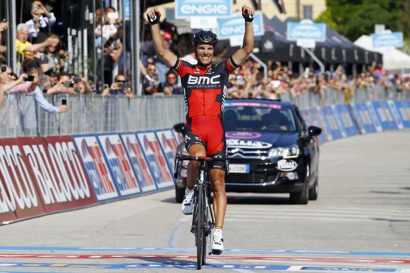 Gilbert wins Giro 18th stage; Contador retains lead