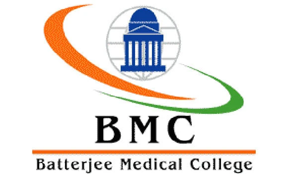 Medical students allege fee blackmail