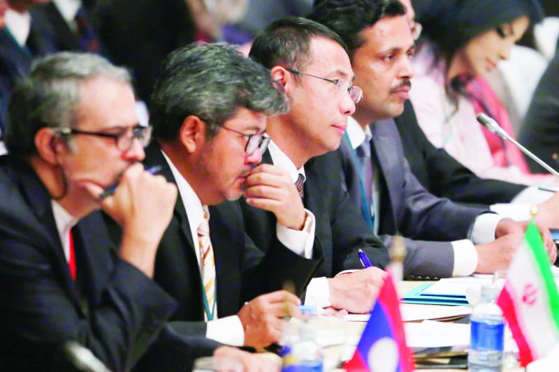 No major breakthrough at meeting on Asian boat people crisis