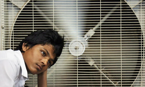 Indian state eases compensation rules for heat wave deaths