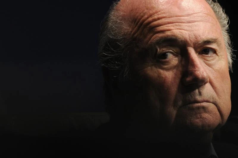 Blatter resigns as FIFA president