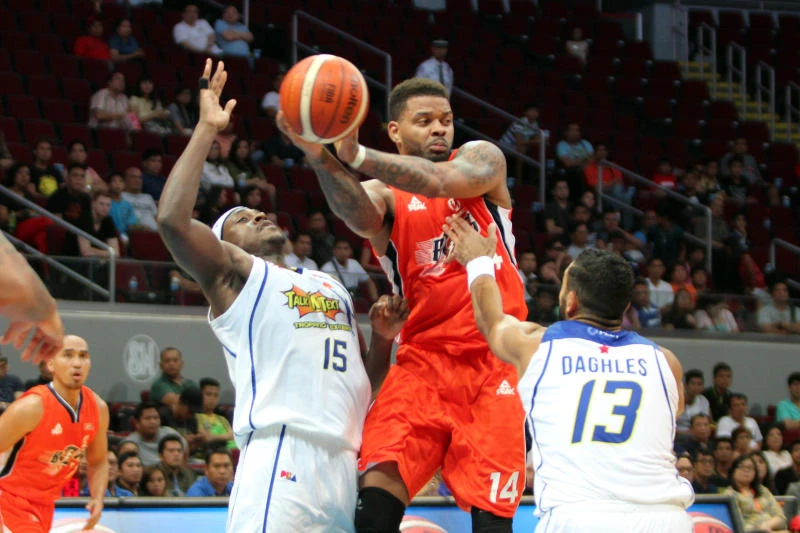 Meralco shuts down Talk 'N Text in 119-85 rout