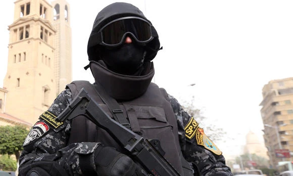 2 Egypt tourism cops gunned down
