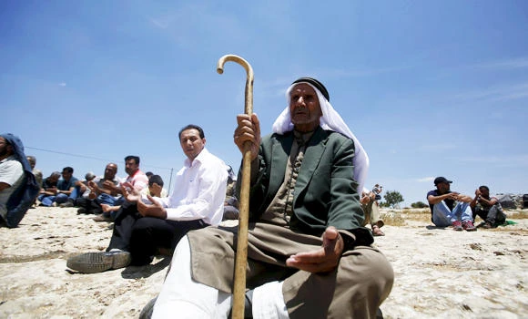 Israelis defend W. Bank town set for demolition
