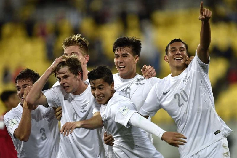 Argentina out; NZ through to playoffs