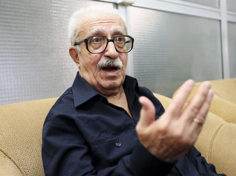 Tariq Aziz, top aide to Saddam Hussein, dies in hospital