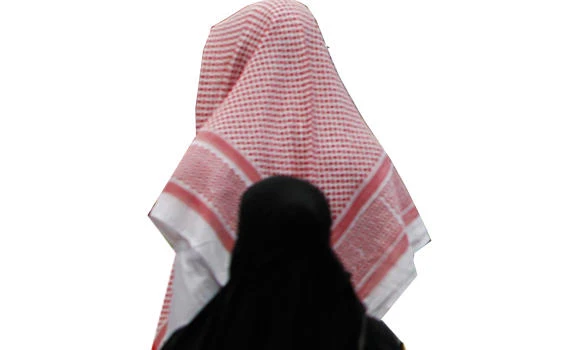 Wary Saudi wives block husbands’ solo travels