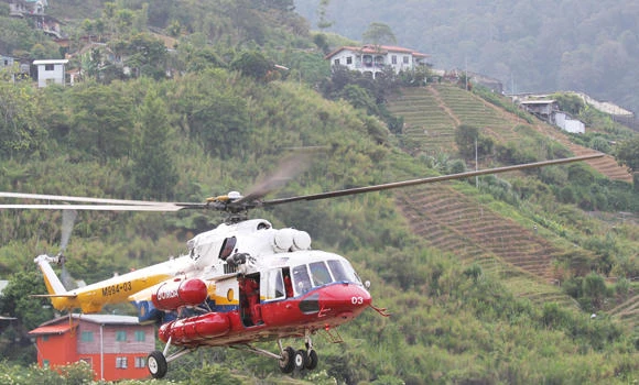 Quake death toll on Malaysian peak climbs to 13