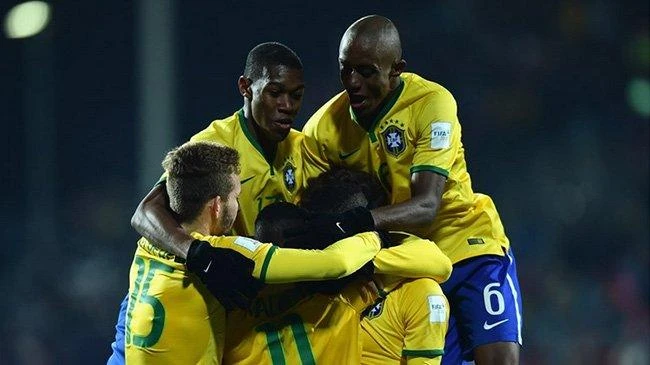 Heavyweights Germany, Brazil qualify