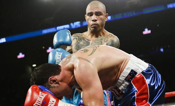Cotto knocks out Geale, retains WBC title