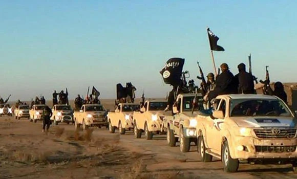 US-led Syria raids hit Daesh battling rival rebels: monitor