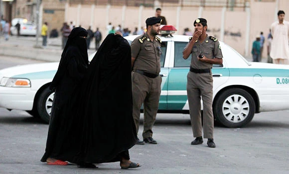 Robber held, Riyadh police look for his accomplice