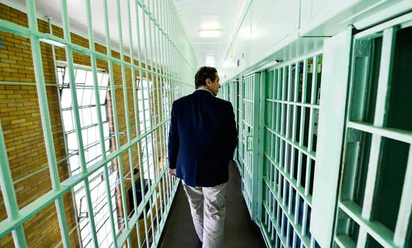 Escaped NY prisoners ‘may have had help from staff’