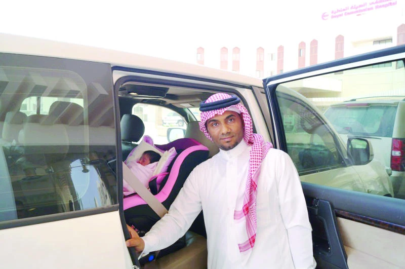 RCJ gives newborn babies safety seats