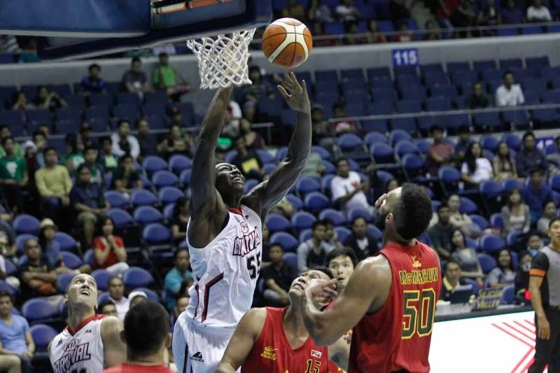 KIA Carnival stun Barako Bull 71-68
