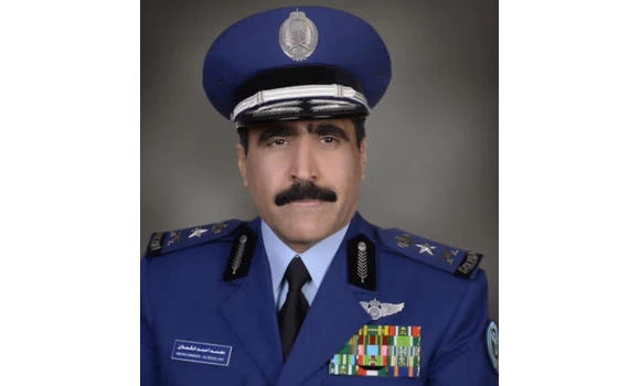 Air Force commander dies