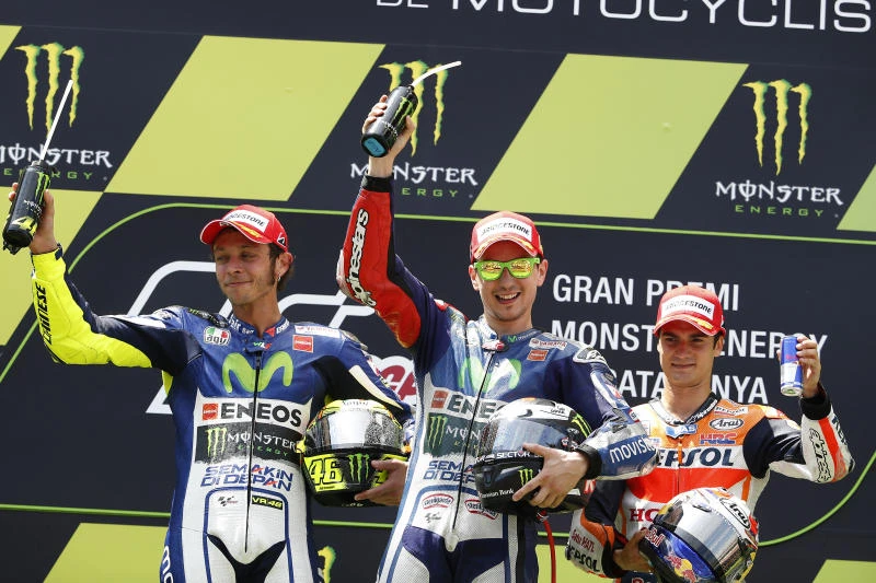 Lorenzo wins 4th straight race at Catalonia GP