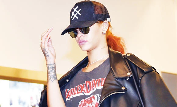 What’s cooking? Rihanna enjoys cosy meal with Karim Benzema