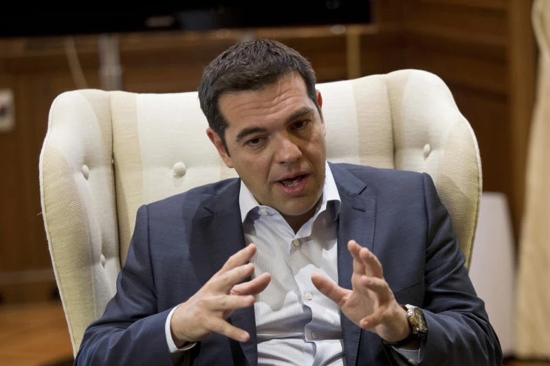 Greece faces debt default as talks with creditors collapse