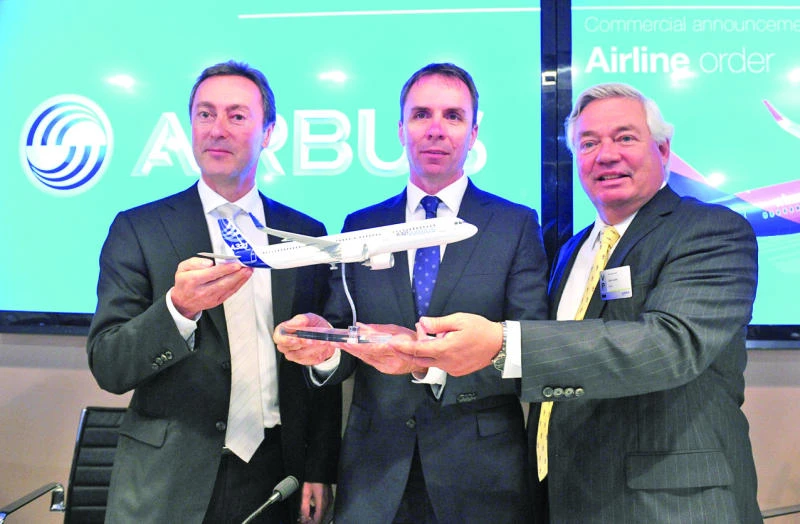 Airbus edges Boeing in orders race at Paris show