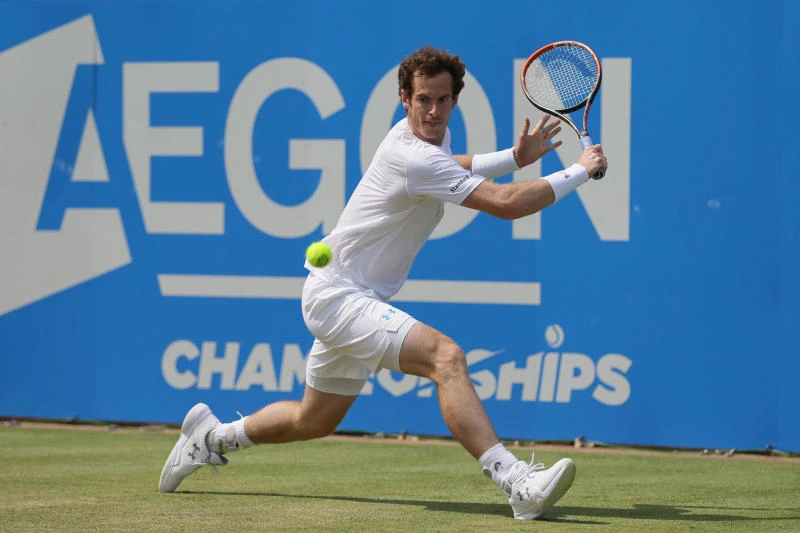 Murray stays on course for fourth Queen’s title; Wawrinka out