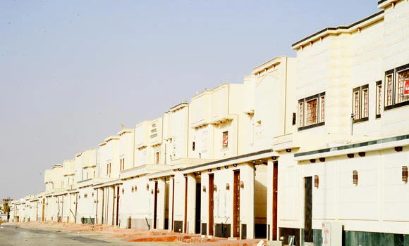 Ministry, developers in deal to sell 50% of EP housing units
