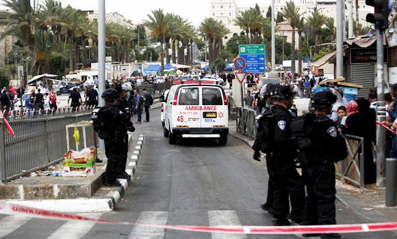 Attacker of
Israeli cop
wounded
seriously