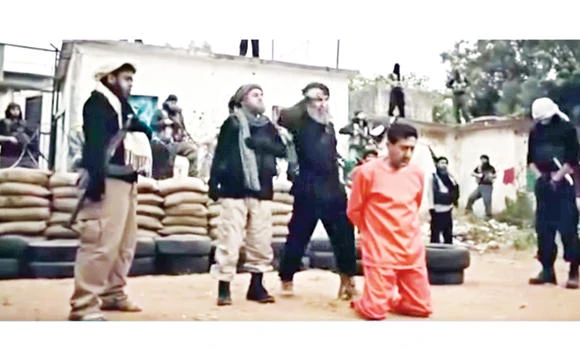 Saudi artist pooh-poohs Daesh death threats