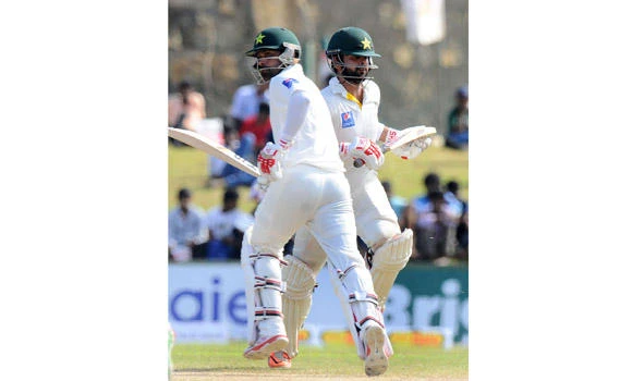 Pakistan beats Sri Lanka in first Test