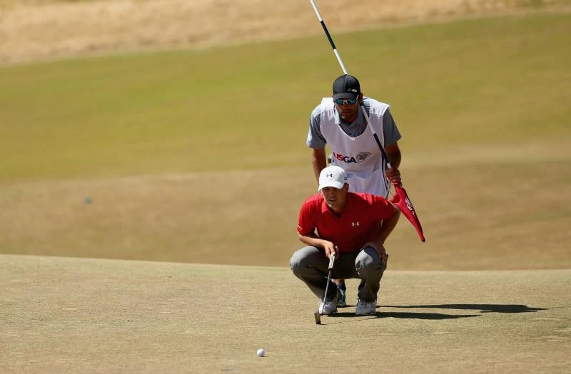 Local caddie Michael Greller key to Spieth victory