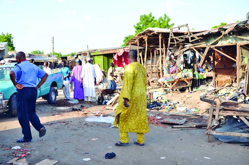 Girl suicide bombers kill 30 near Nigeria mosque