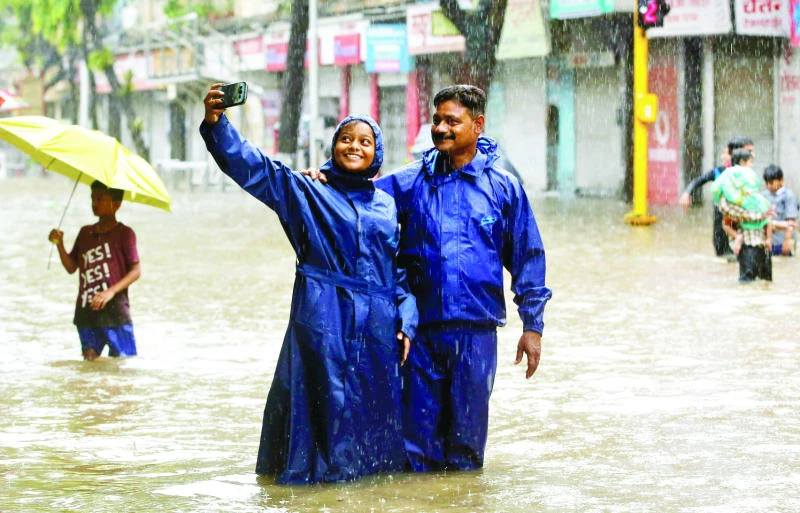 Monsoon rains kill 81 in India