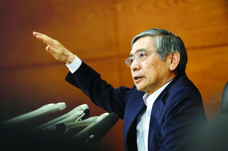 Japan spending rises after 13 months of falls