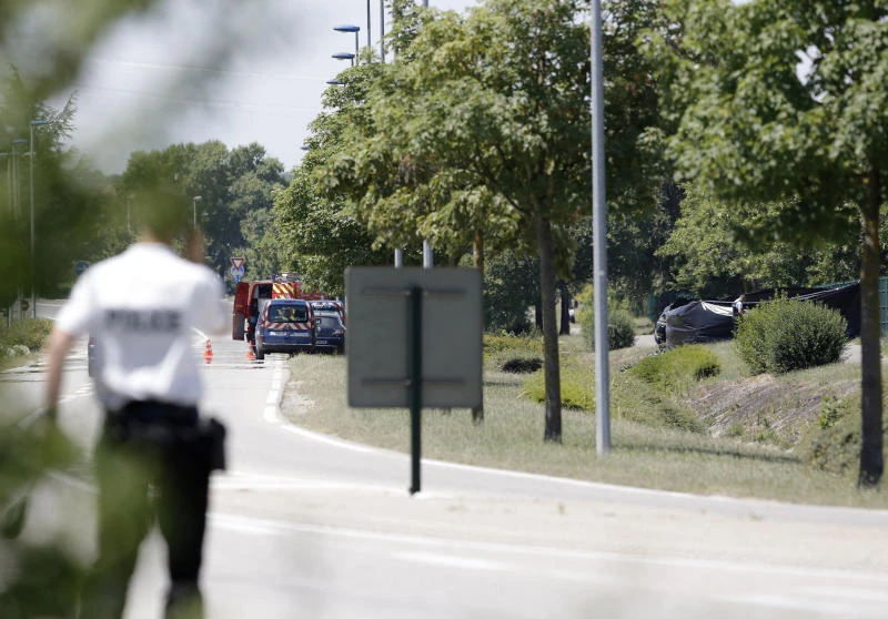 Decapitated body found at French attack site