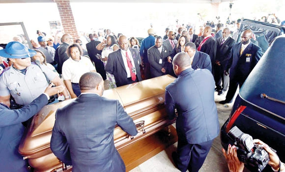 B.B. King recalled with love, humor at funeral