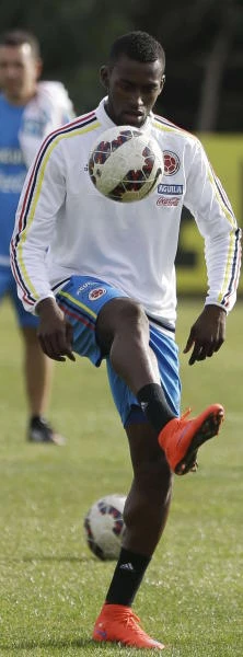 Porto sells Martinez to Atletico, buy Imbula from Marseille