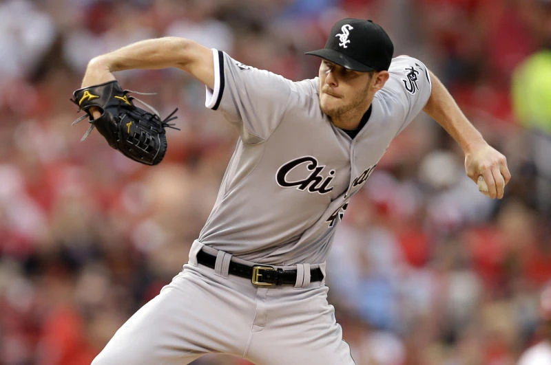 Sale ties MLB record with 10 more strikeouts for White Sox