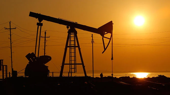 Shale drillers lose their most precious asset: The $90 hedge